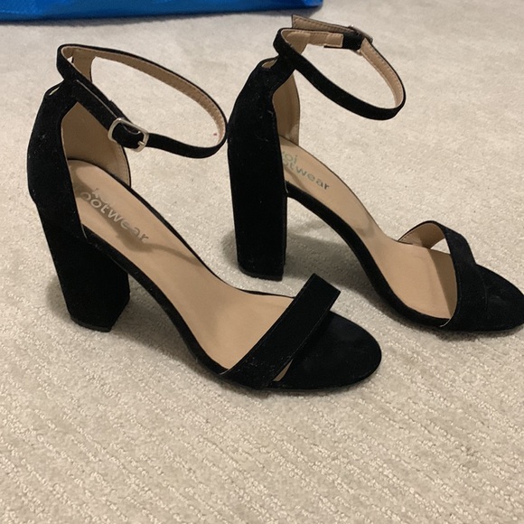 Unworn black faux suede heels - Picture 2 of 4